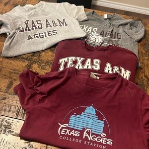 A& M tee lot, sz small one sweatshirt, 3 tees kids XL, woman S